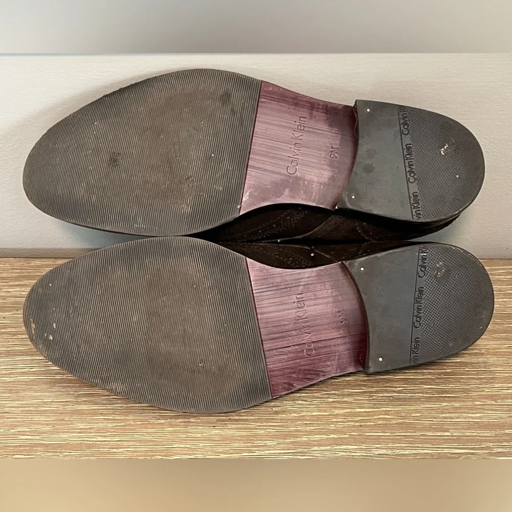 Calvin Klein Brown Suede Men’s Wingtip Oxfords 9‎